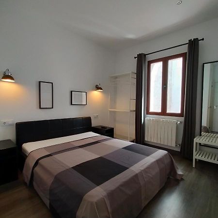 Room Pride Madrid Ngoại thất bức ảnh