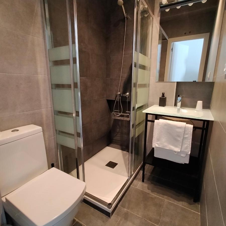 Room Pride Madrid Ngoại thất bức ảnh