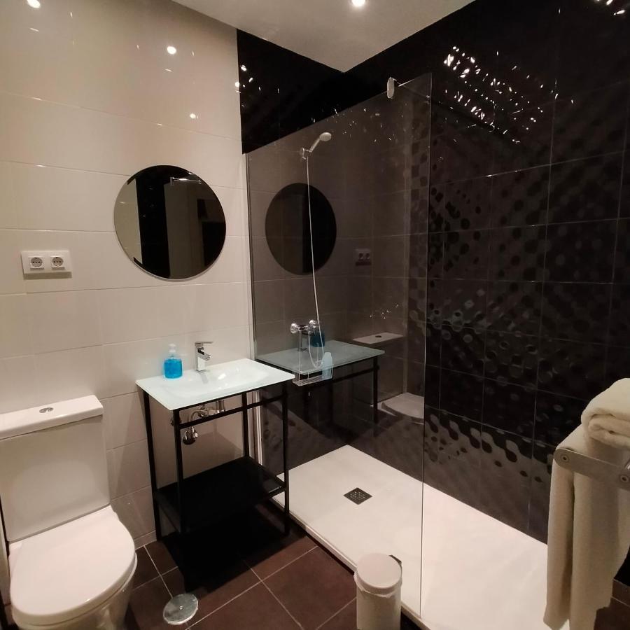 Room Pride Madrid Ngoại thất bức ảnh